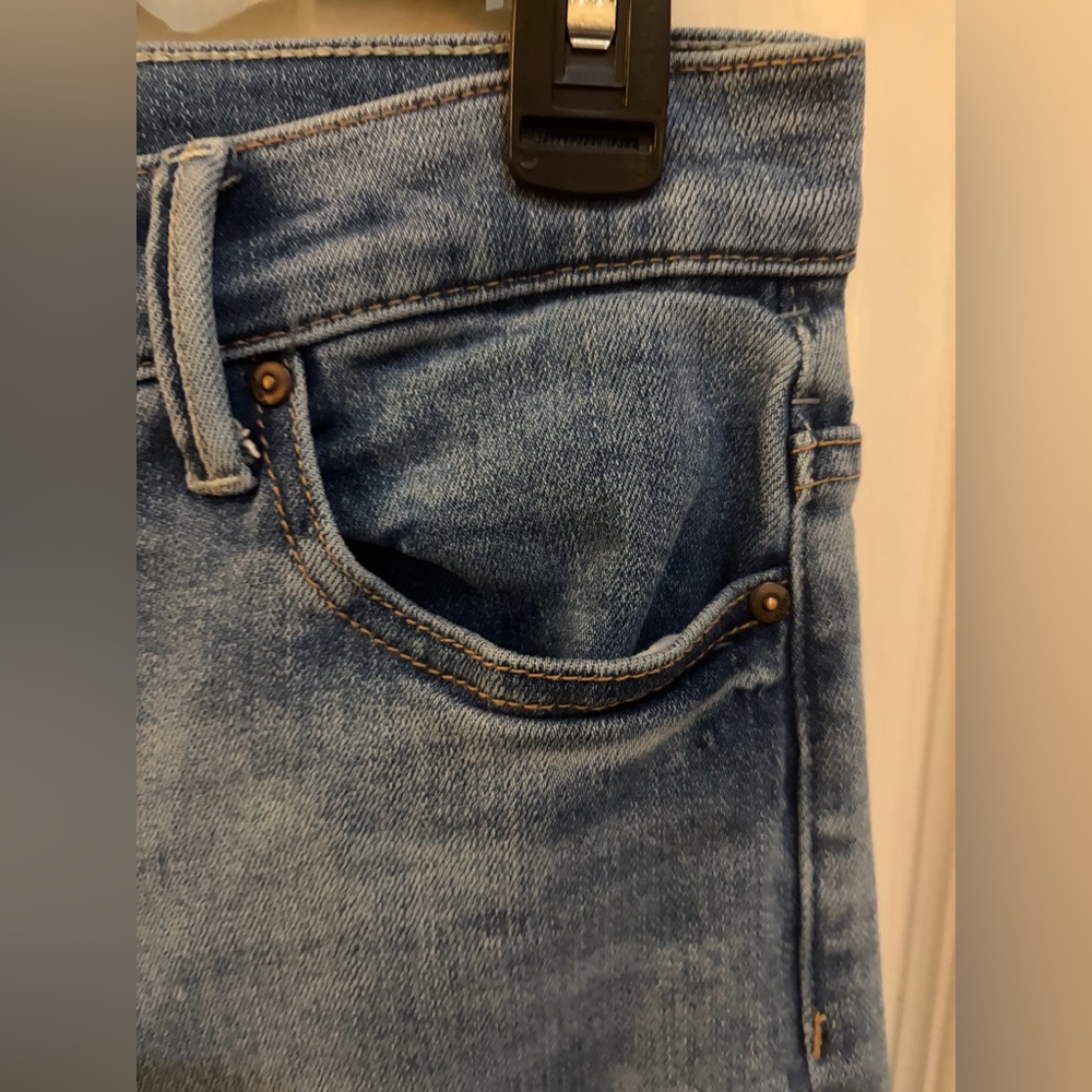 MOTHER Light Wash Ankle Fray Hem Jeans | High Rise Raw Hem Denim | Size 30 - Picture 5 of 13